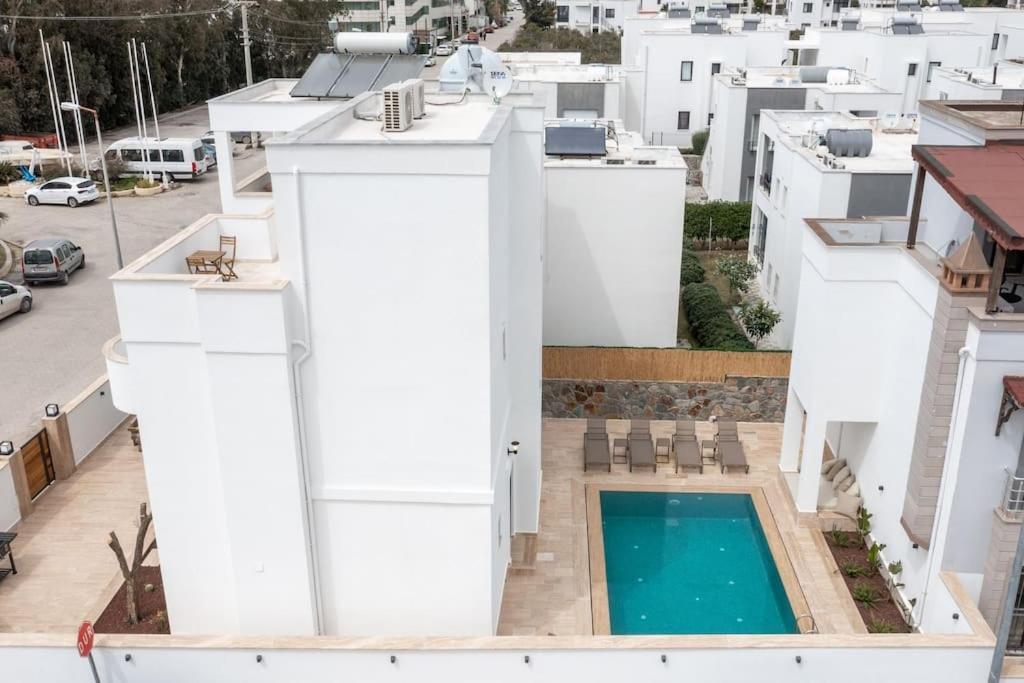 Luxury 4 Bedroom With Private Pool 200m To - Yeni Duenya Bodrum