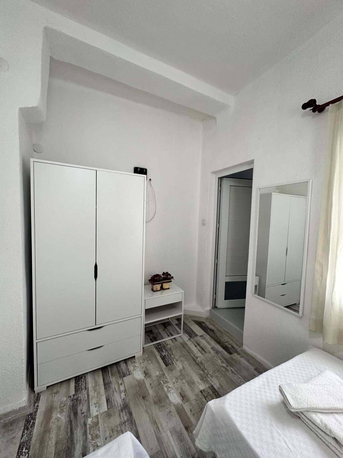 Hostel Denizati *
