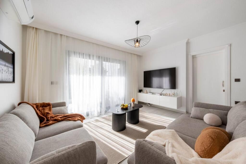 Apartment Center 2 Bedroom Calm Modern Ground Floor Flat - Yeni Duenya *