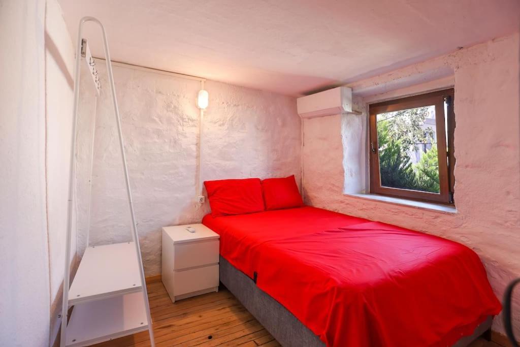 Villa Traditional Seaside Stone With Private Pool Bodrum
