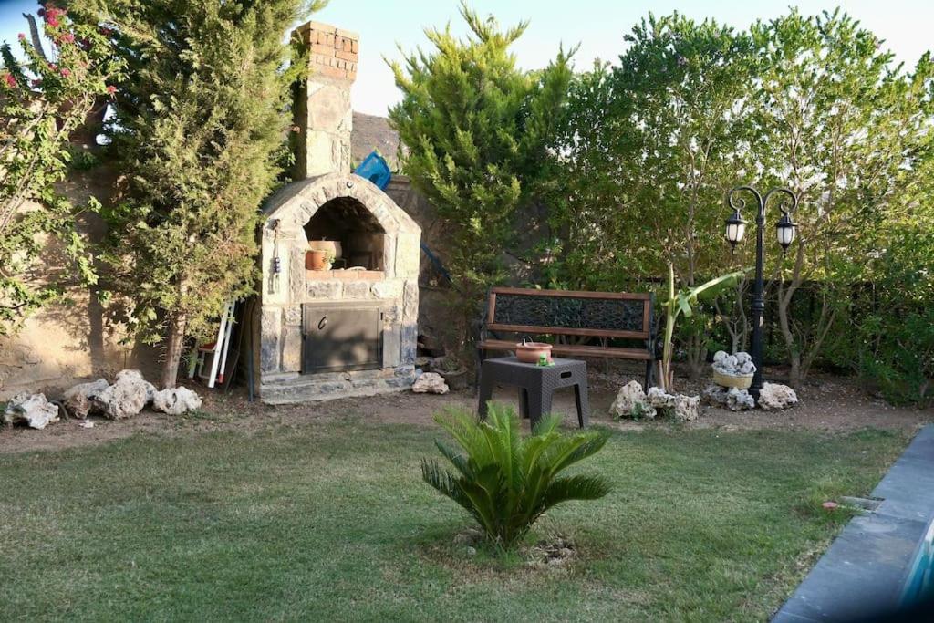 Memories Guemuesluek'te Oezel Havuzlu Bodrum