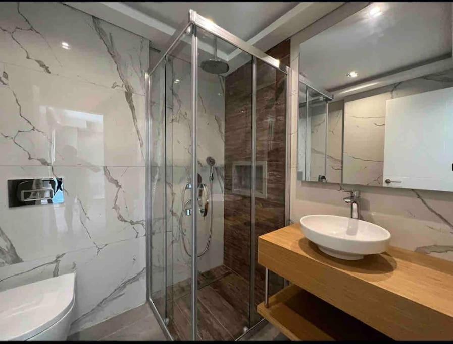 Villa Bitez De Rueya Gibi Bir Villada Misafirlik
