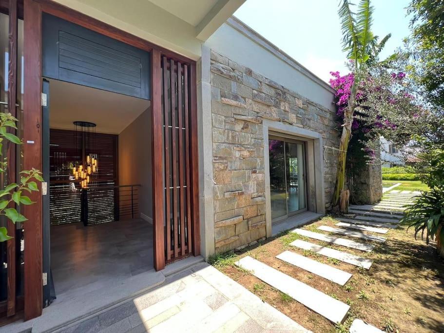 Bitez De Rueya Gibi Bir Villada Misafirlik Villa