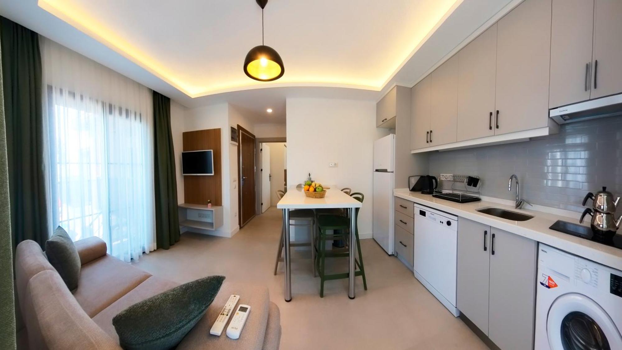 Otel Derin