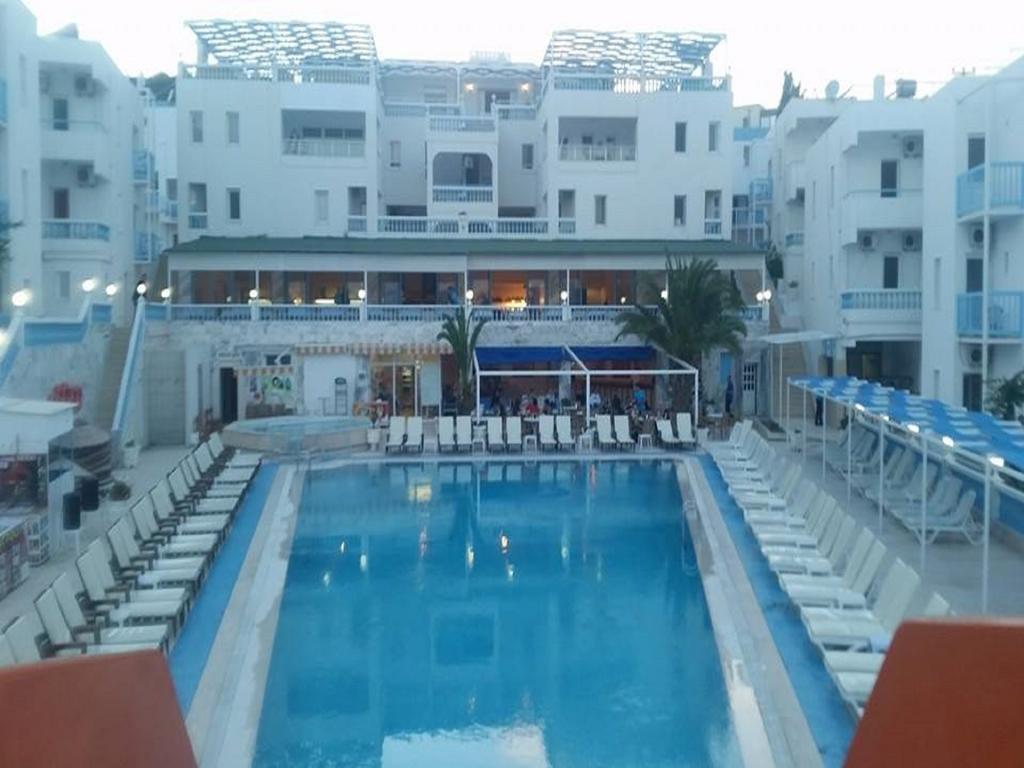 Resort Peda Gumbet Holiday Beach 3*