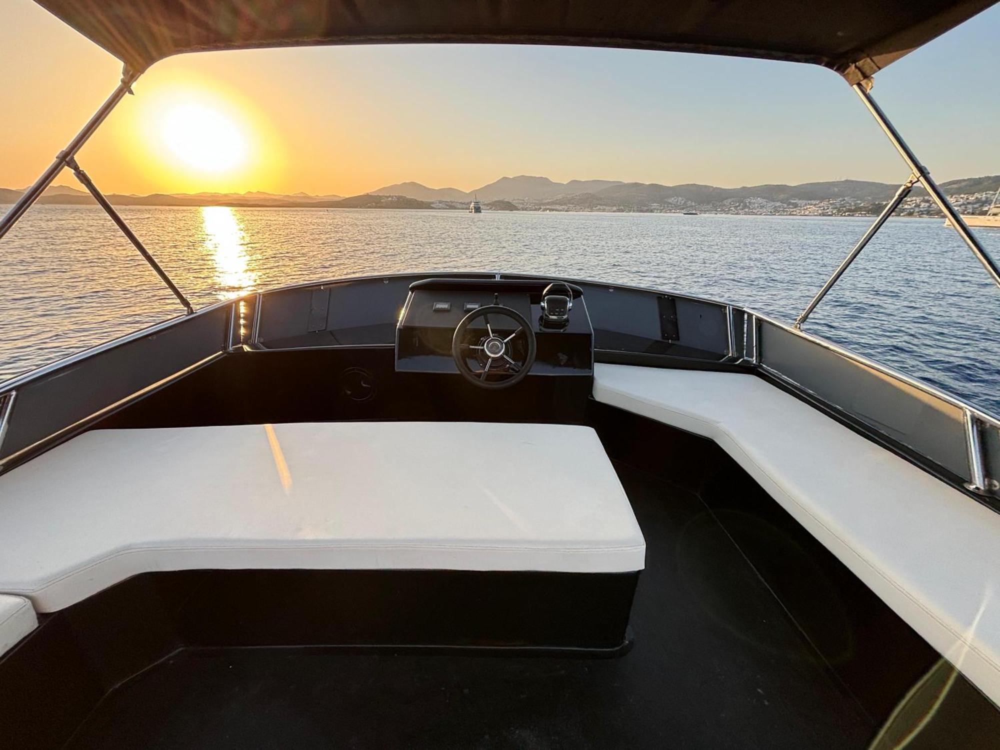 Botel Halal Vacation *