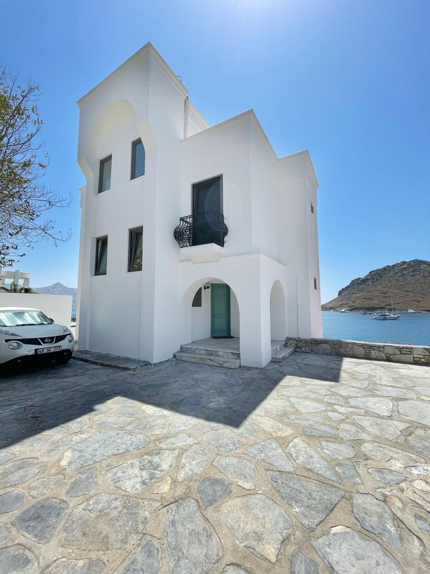 Unique House In Yalikavak With Private Holiday home Bodrum