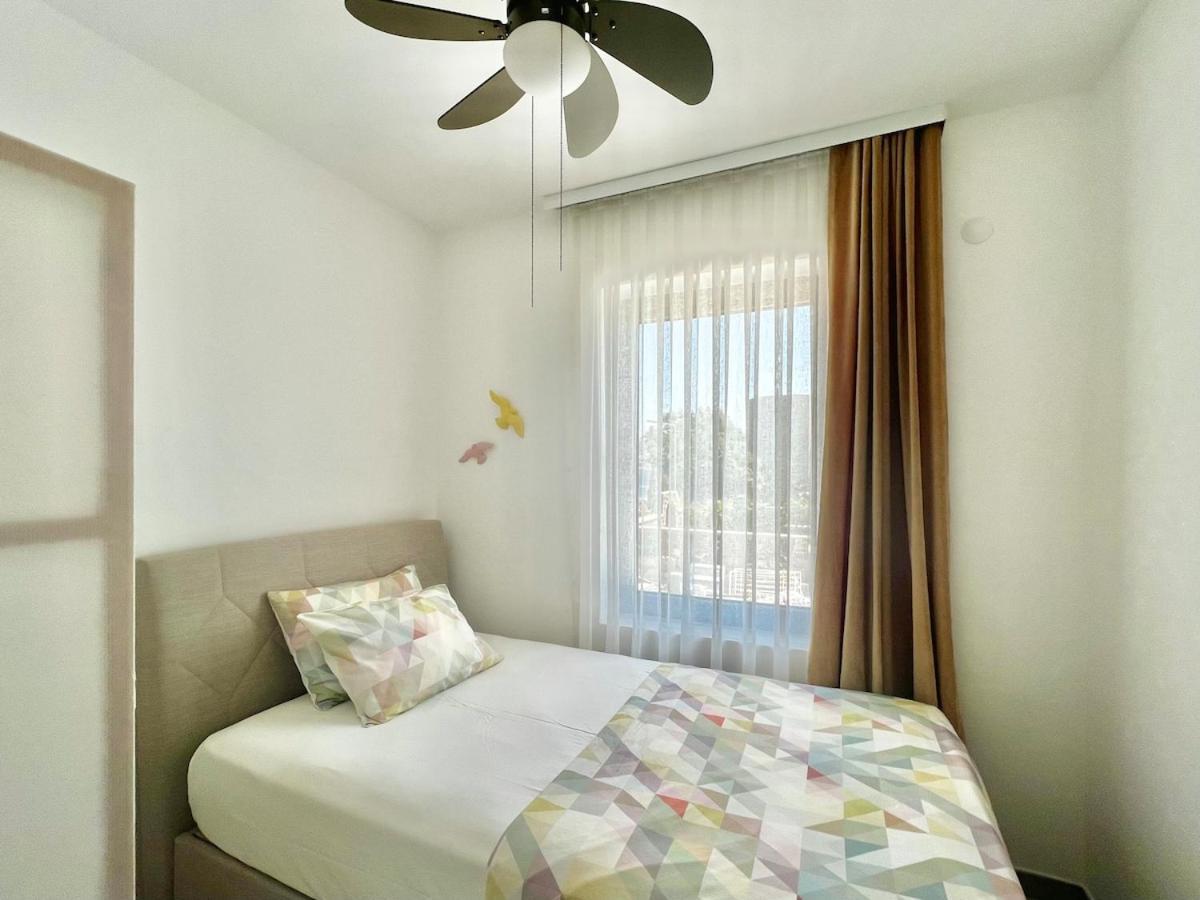 Unique House In Yalikavak With Private Bodrum