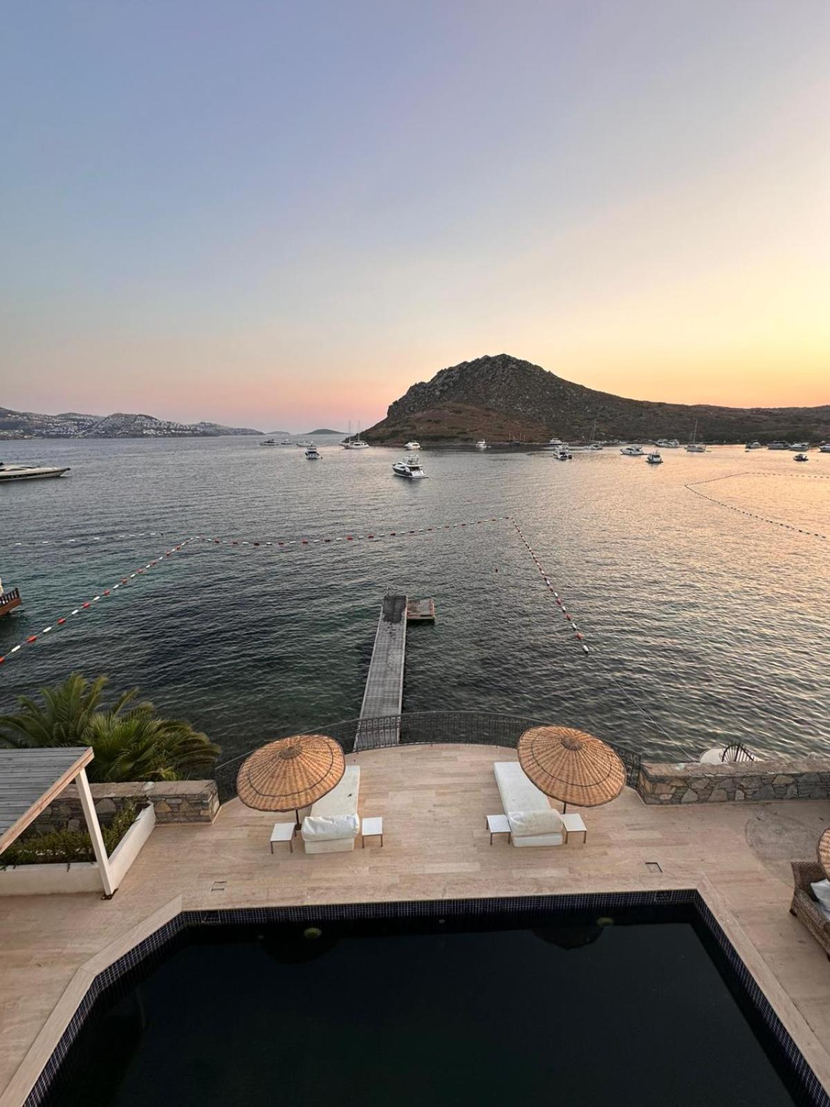 Unique House In Yalikavak With Private Bodrum
