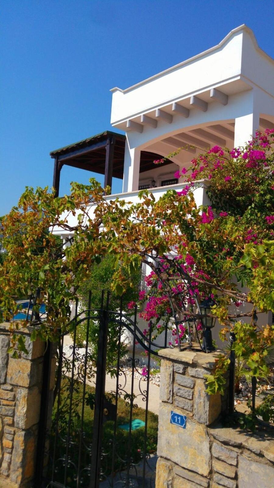 Center Sea View Villa *
