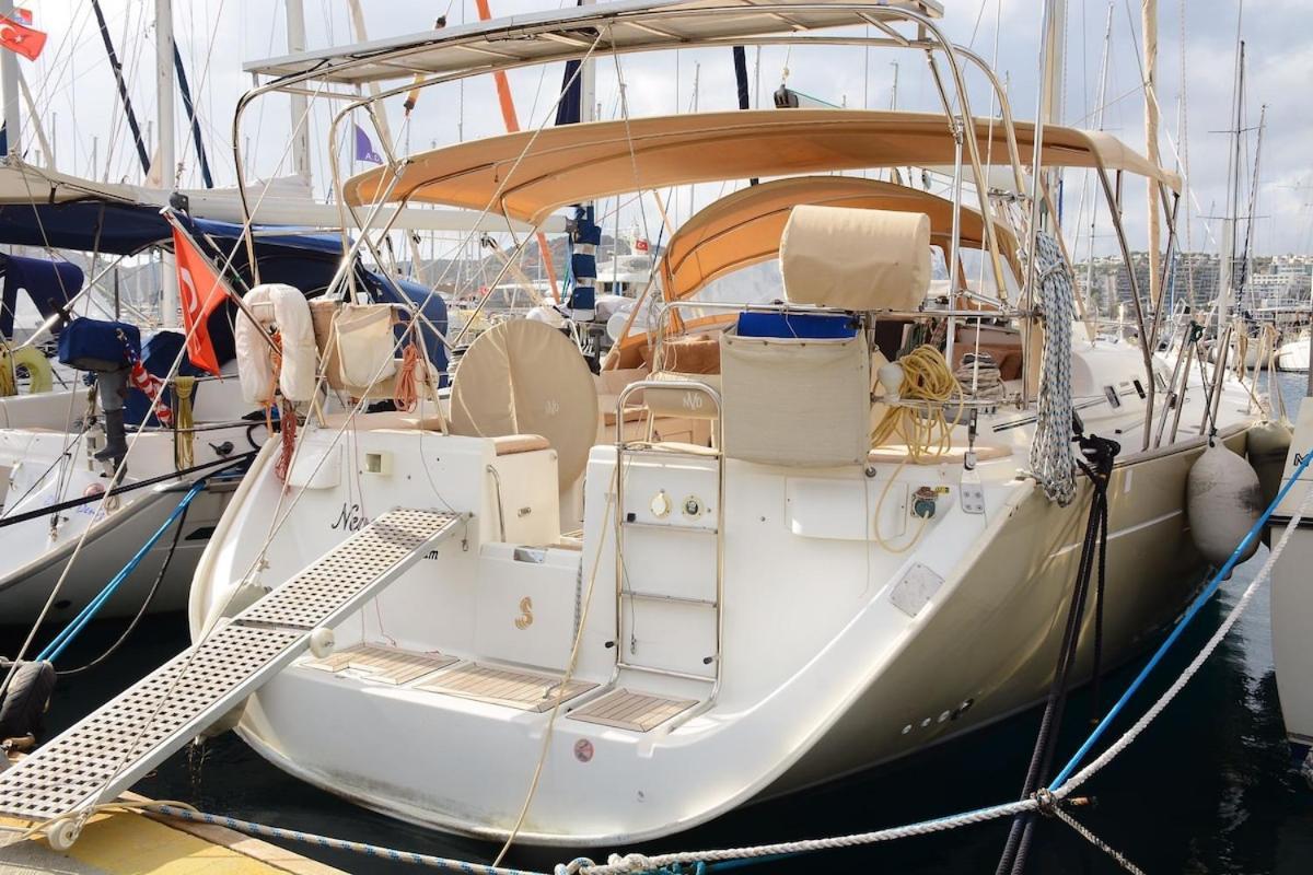 Botel Sailboat In