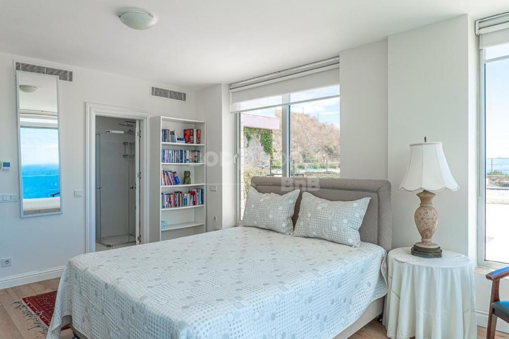 Aegean Sea View Yalikavak Villa *