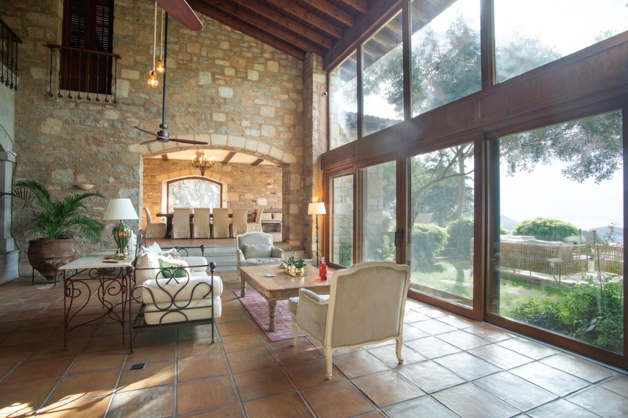 Ultra Luxury Hill Mansion, Yalikavak Villa