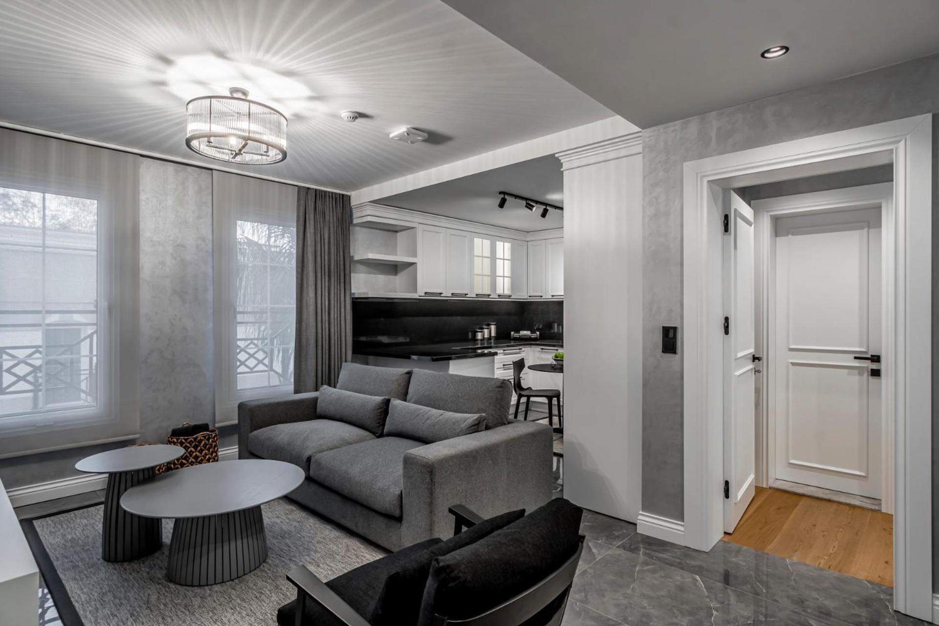Ena Boutique & Residences