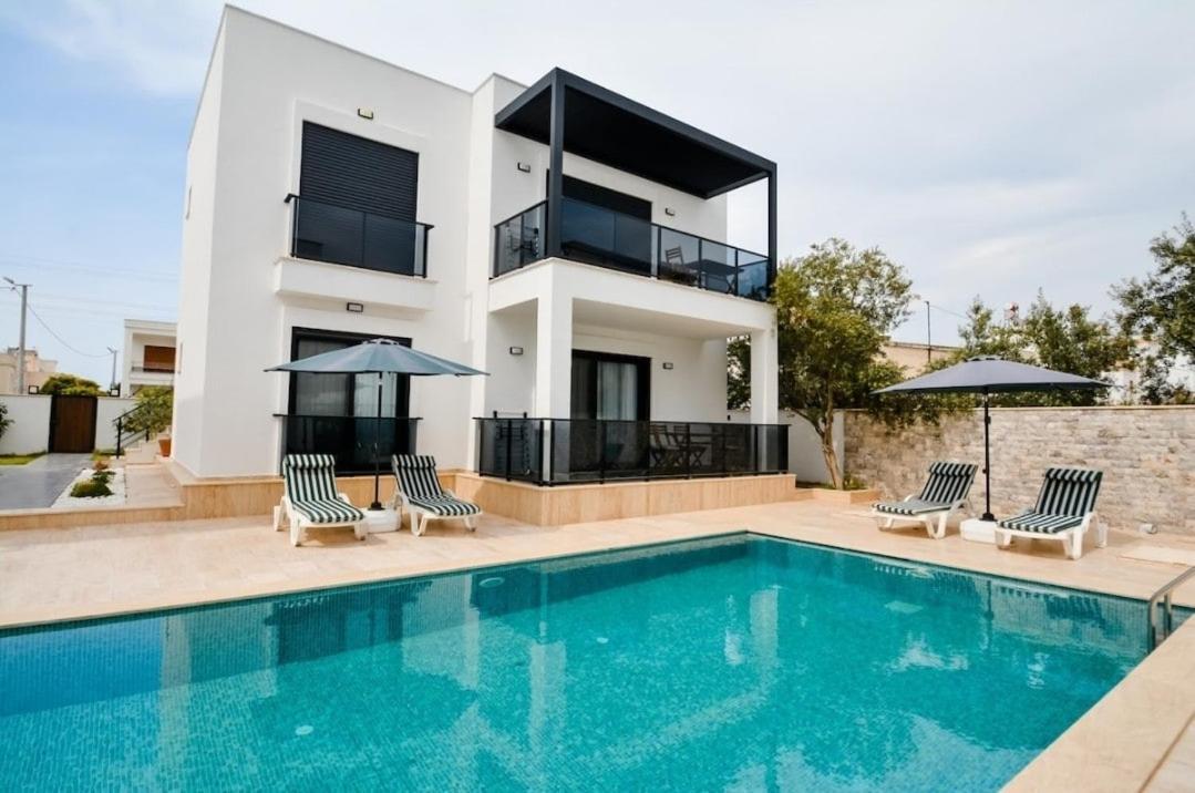 300m To 2 Bedroom Garden Floor Flat With Pool - Yeni Duenya A1 Apartment *