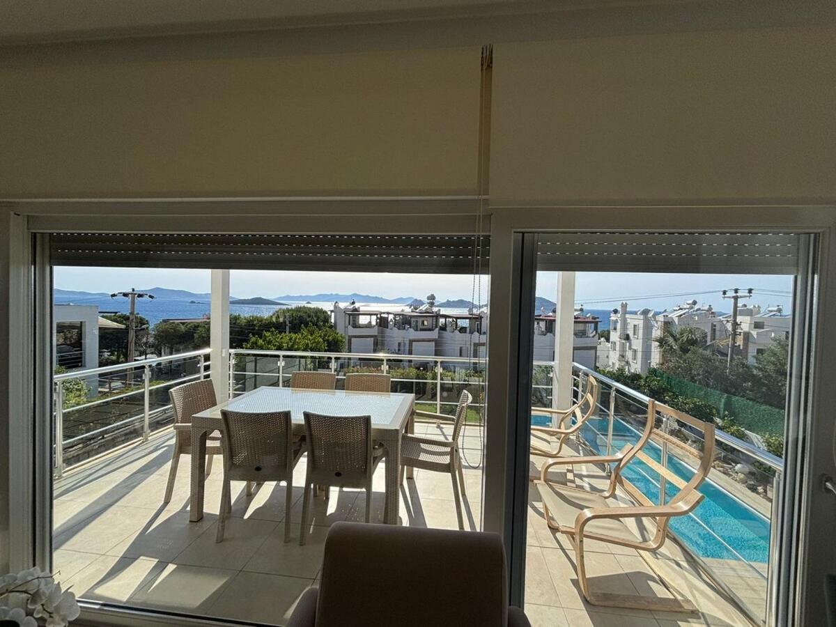 Villa 2-storey With Pool In