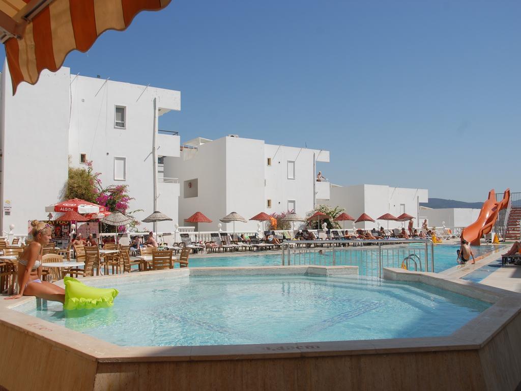 Resort Peda Gumbet Holiday Beach 3*