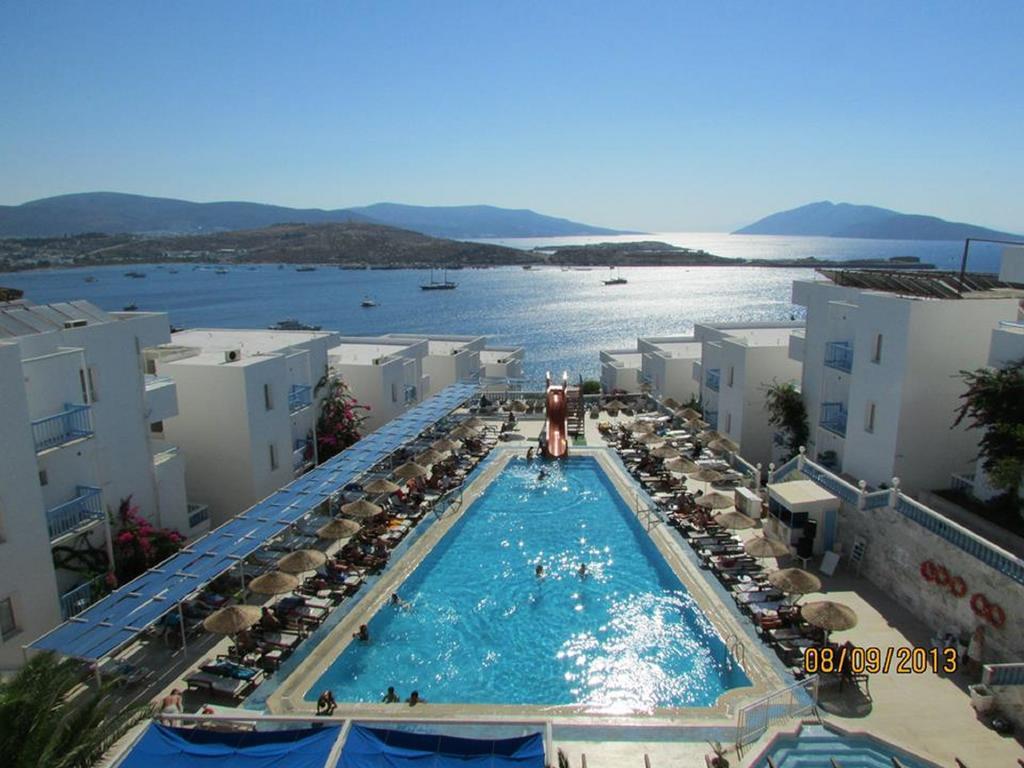 Resort Peda Gumbet Holiday Beach 3*