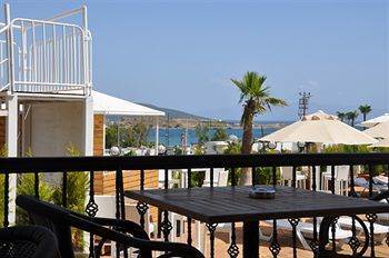 Poseidon Otel 4*