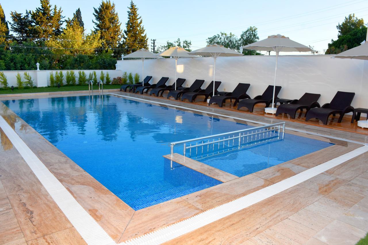 Laden Otel