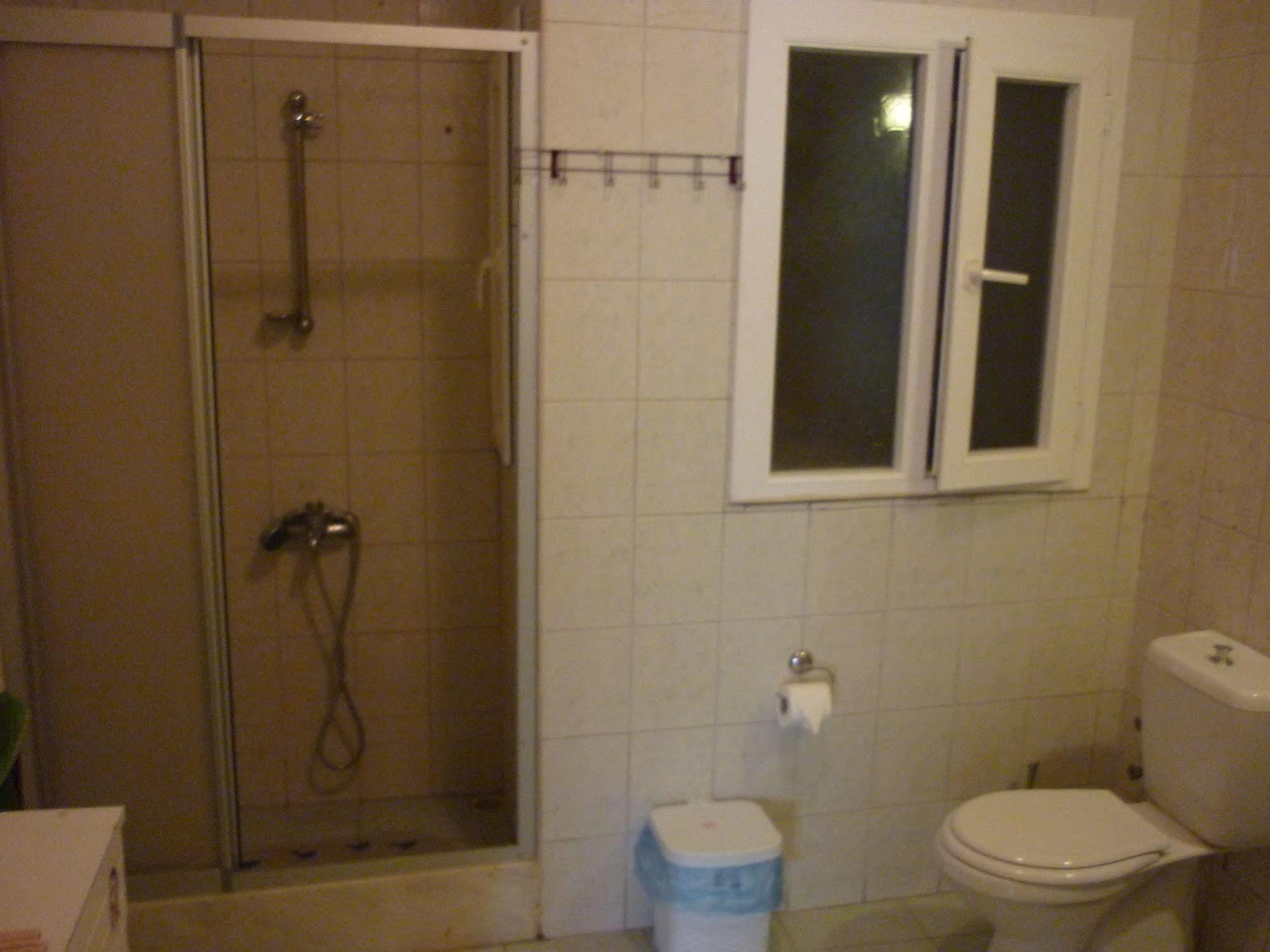Denizati Hostel *