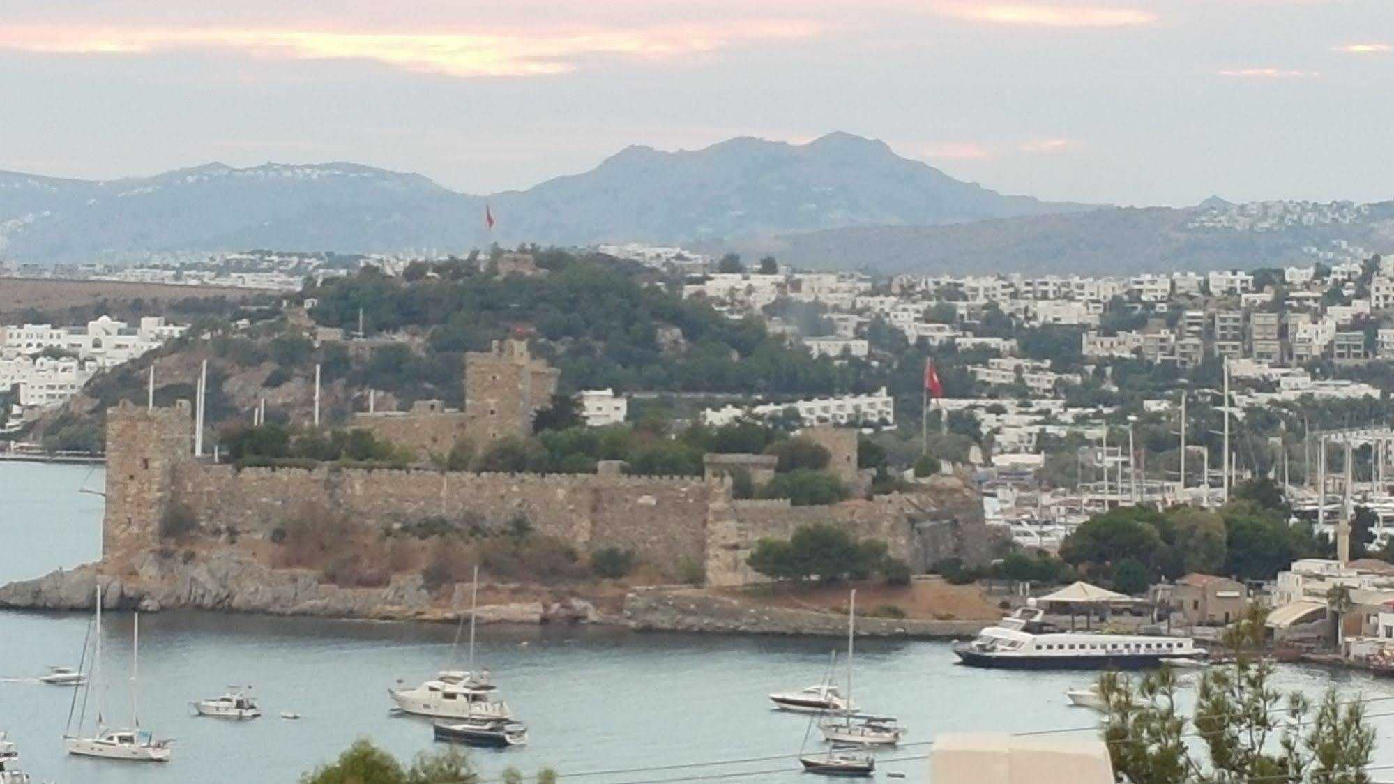 Emelce Apart Otel Bodrum