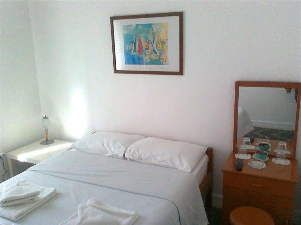 Hostel Denizati *