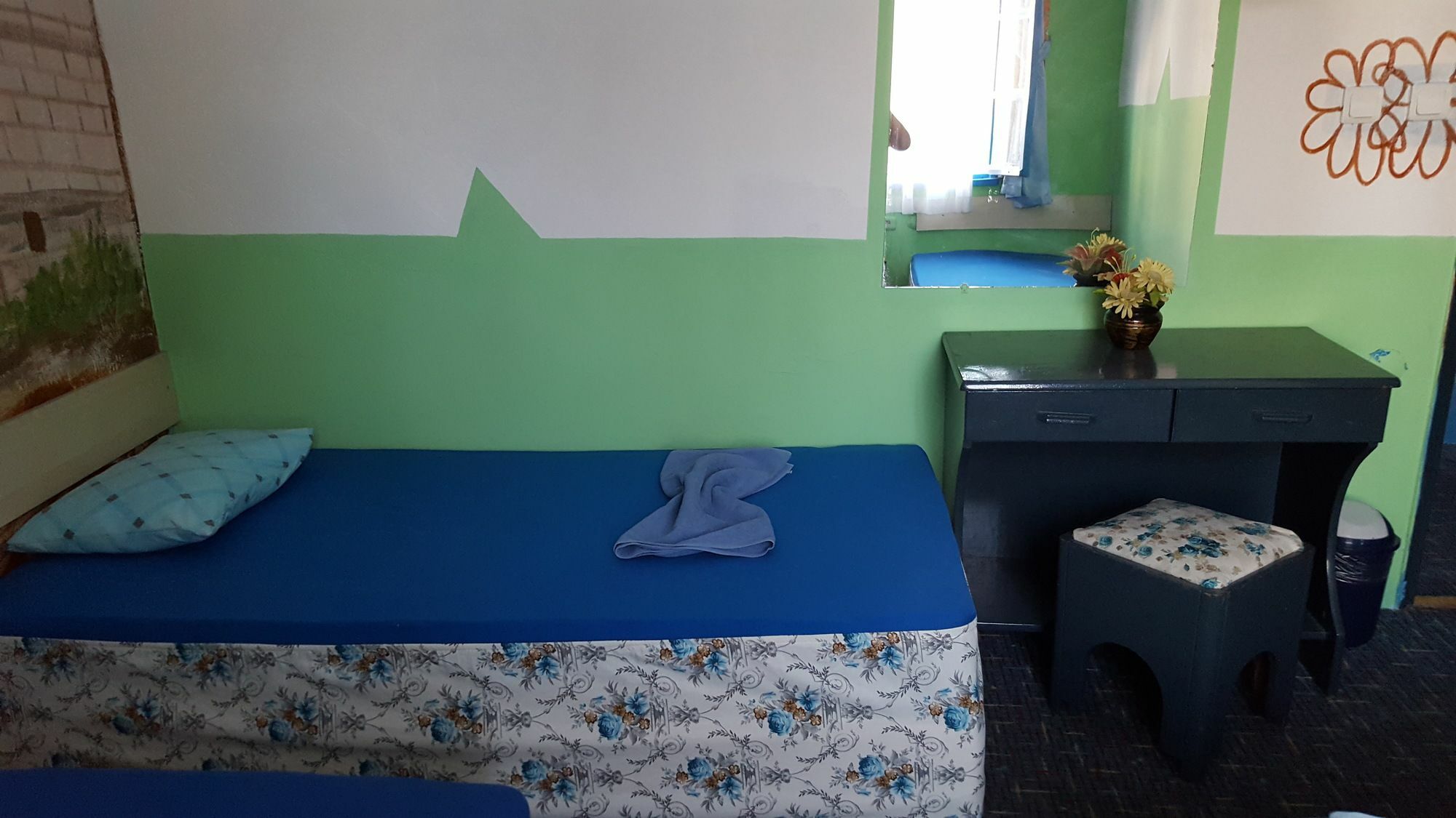 Goekmavi Guest house