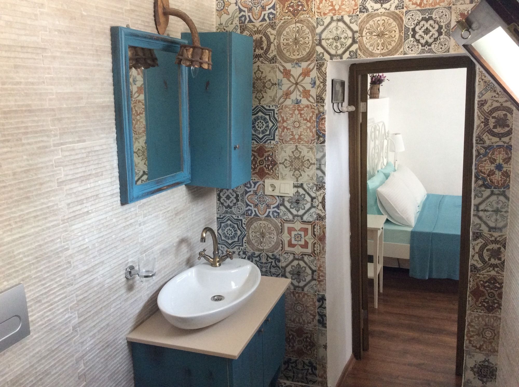 Hotel Stone House *