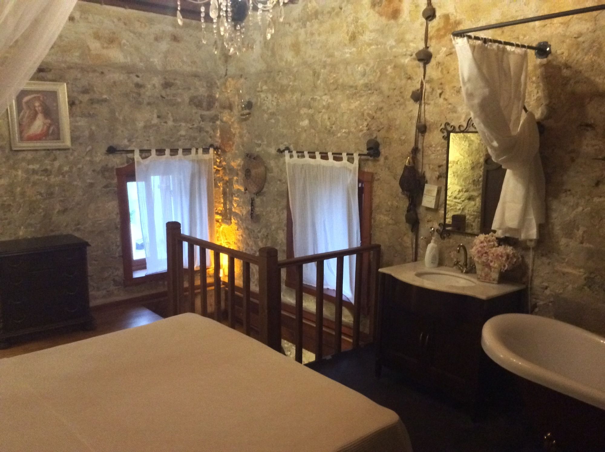 Stone House Hotel