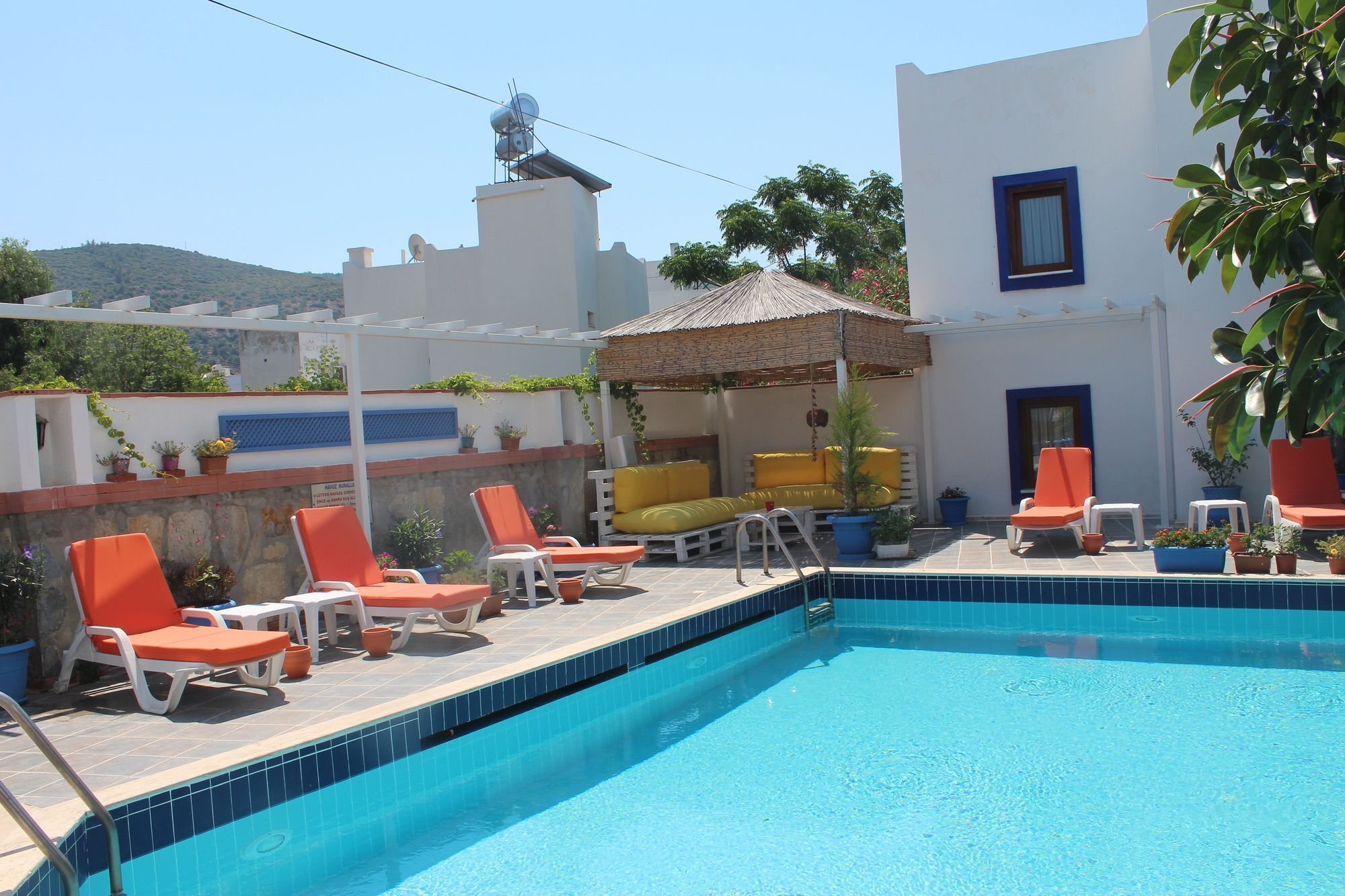 Oya Boutique And 3* Bodrum