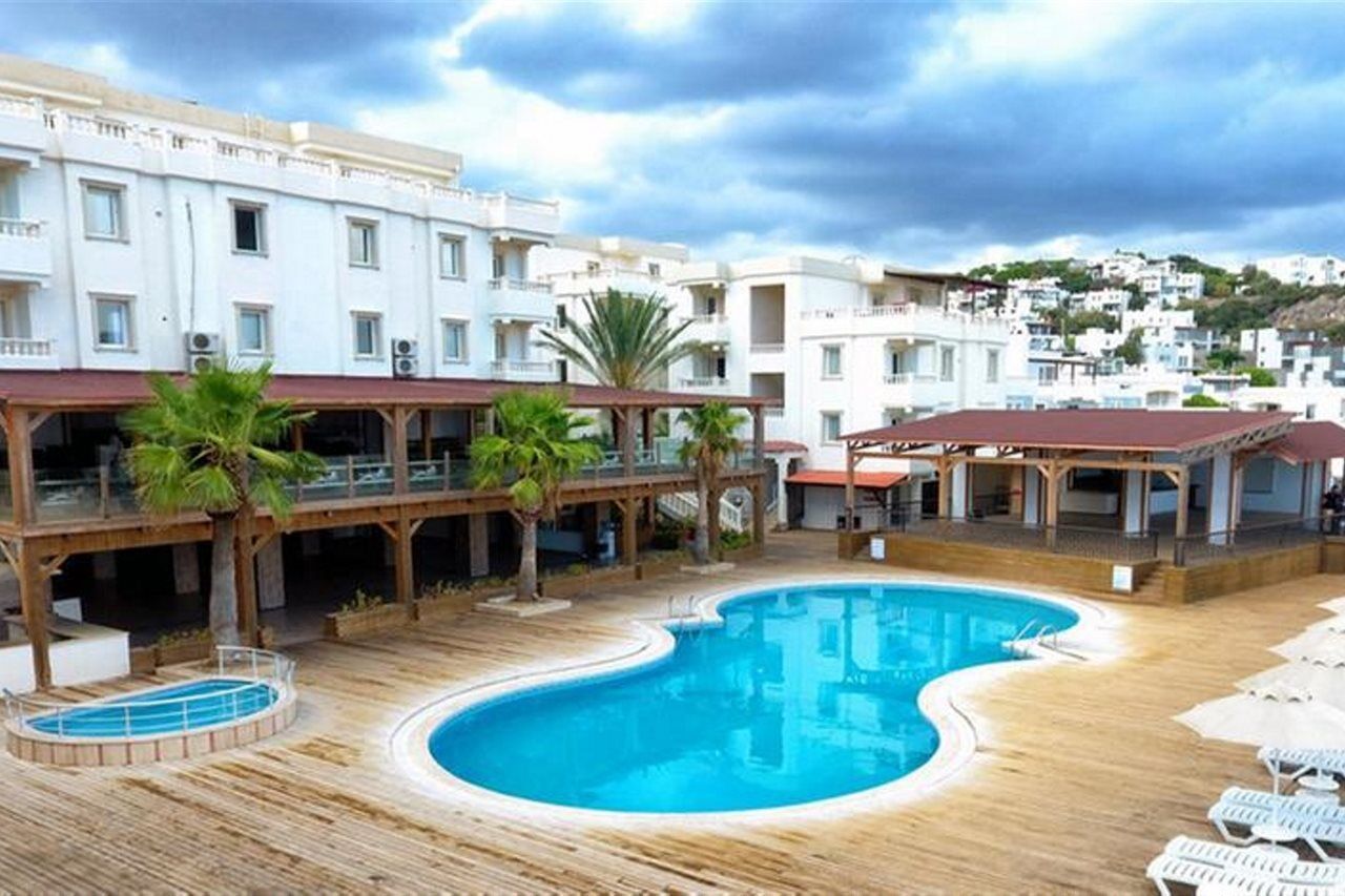 Poseidon Otel 4*