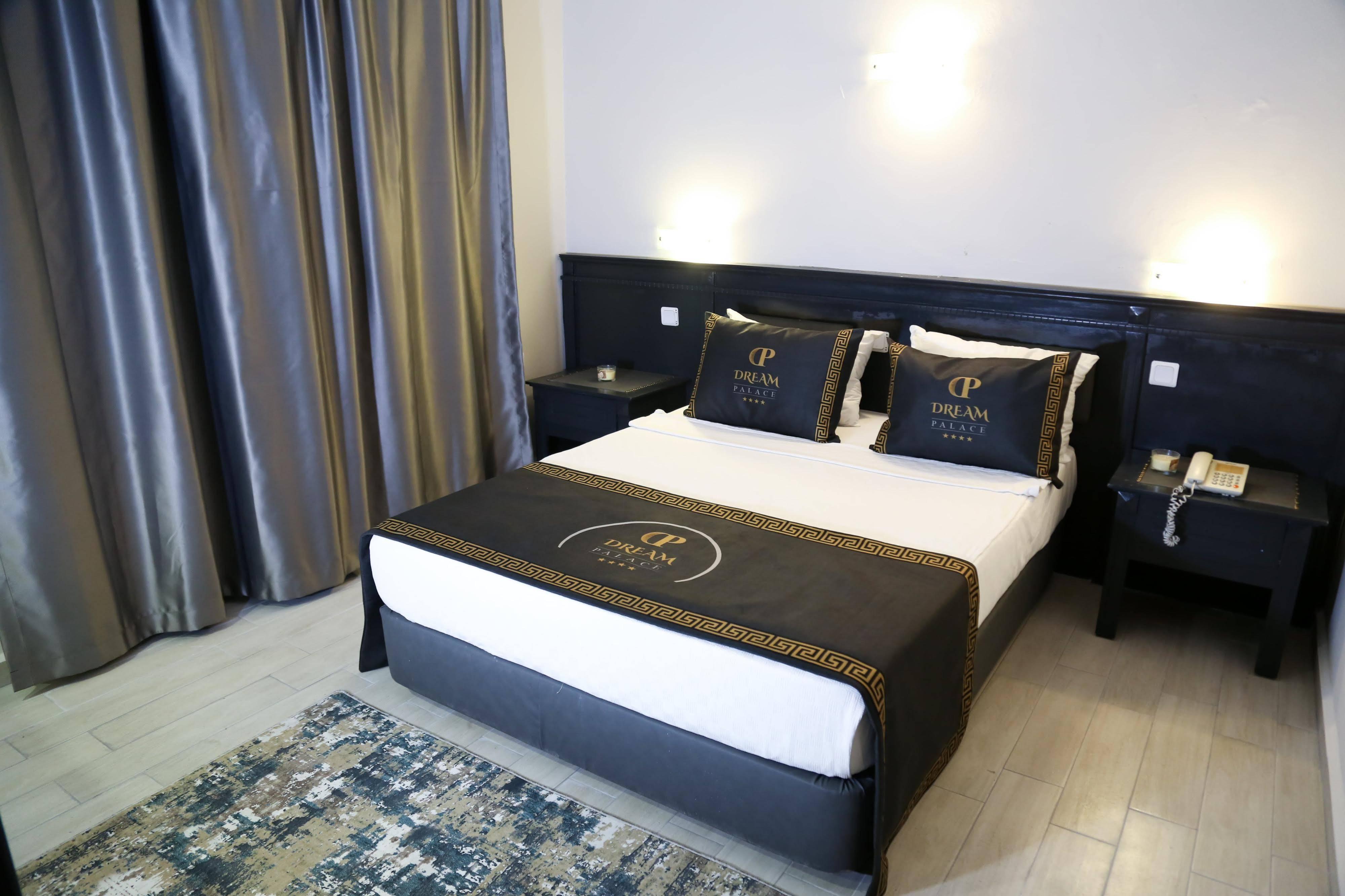 Hotel Dream Palace