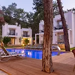 Secret Life Hotel