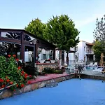 Stone House Hotel