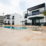 Brand New 2 Bedroom Garden Floor Flat With Pool B1