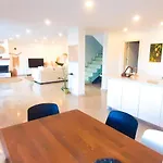 Private Villa With Pool And Garden