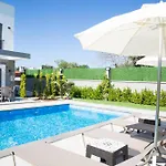 Bd4109 Two Bedroomedvilla Withpool Inbodrumyalikavak