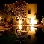 Bella Garden Hotel
