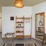 La Local Beach House & Villa