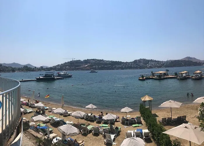 Tilkicik Yali Daireleri Yalikavak Bodrum