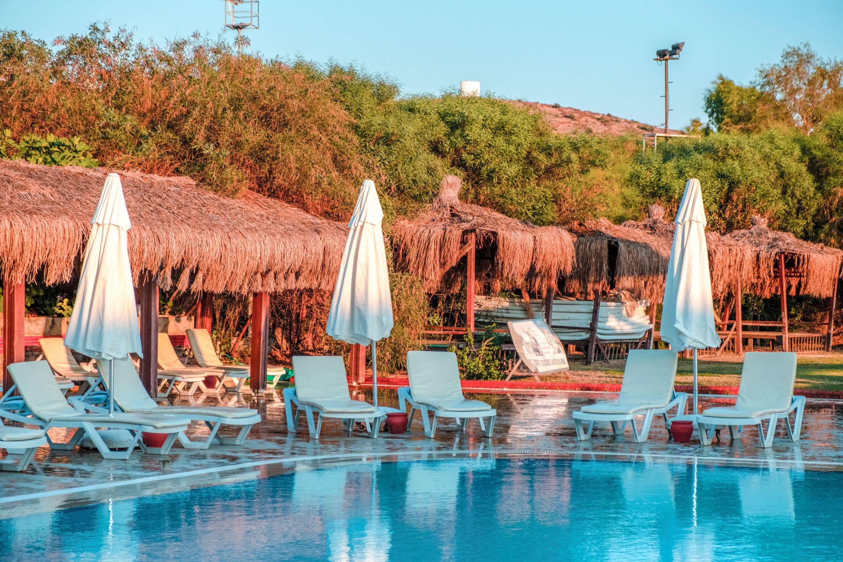 Hotel Ladonia Delmare