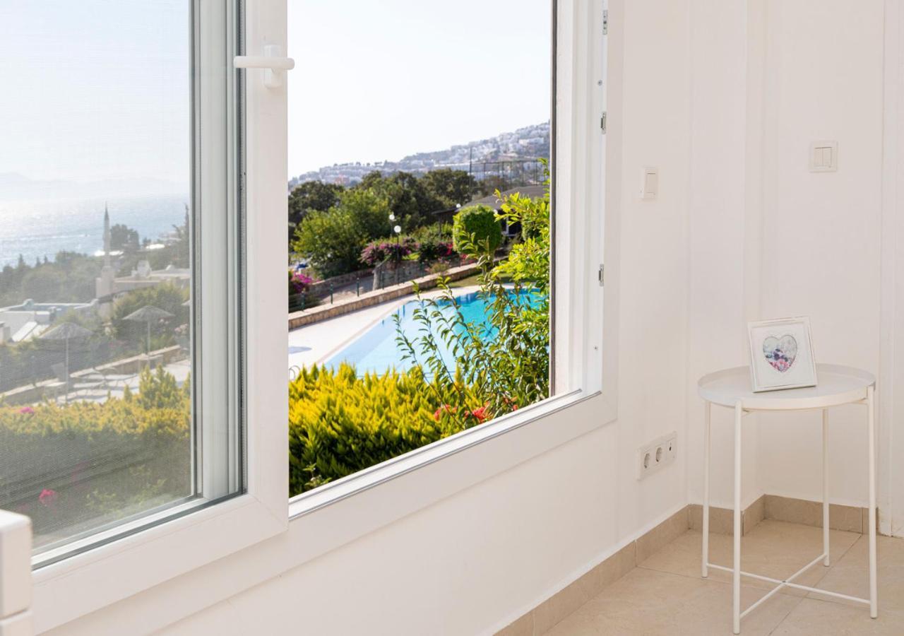 Splendid House With Sea View And Shared Pool In Apartamento Bodrum