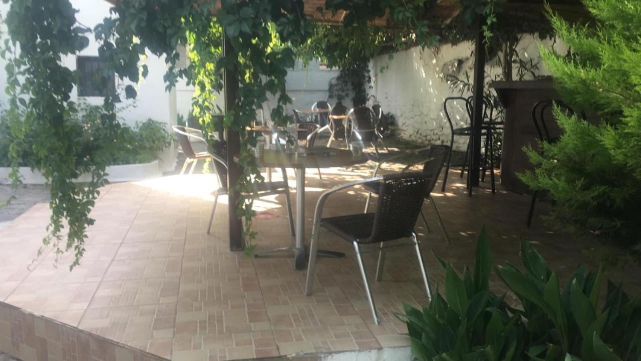 New Sedan Homestay *