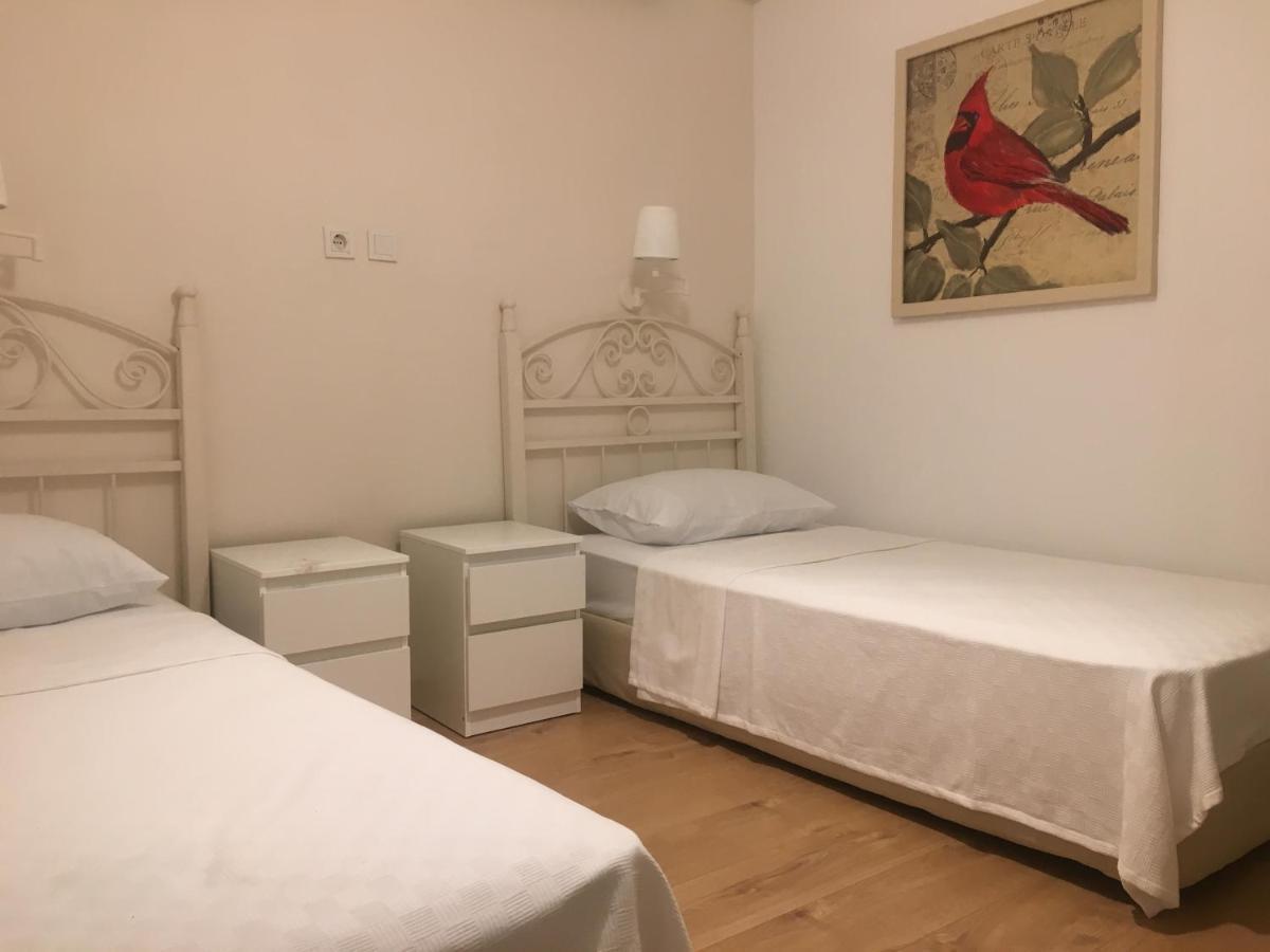 Otel Sade