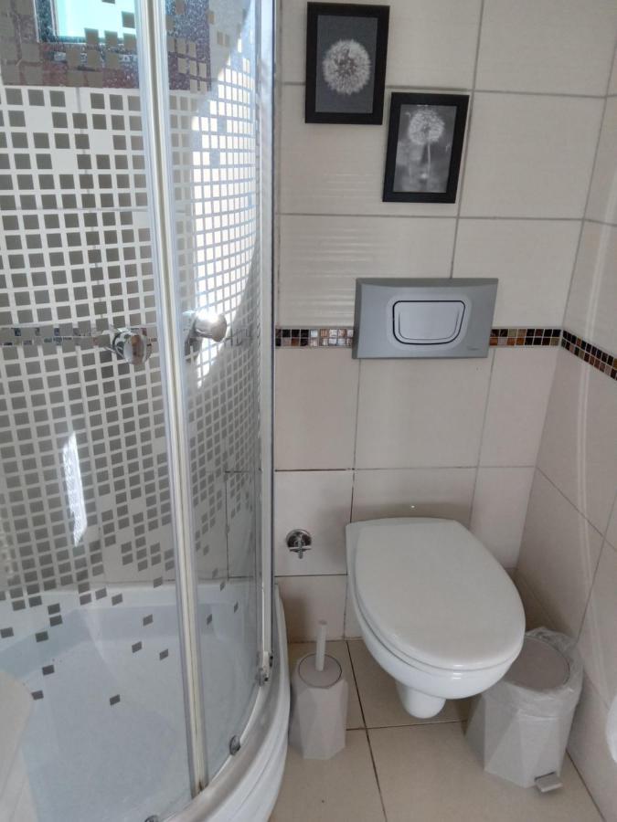 Apartment Dolphin Residences - Begonya 2 *