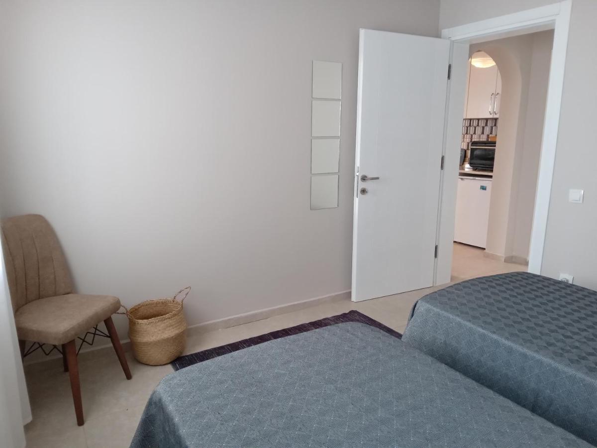 Apartment Dolphin Residences - Begonya 2