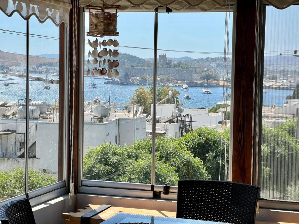 Refreshing House Close To The With A Sea View And Balcony In Apartment *