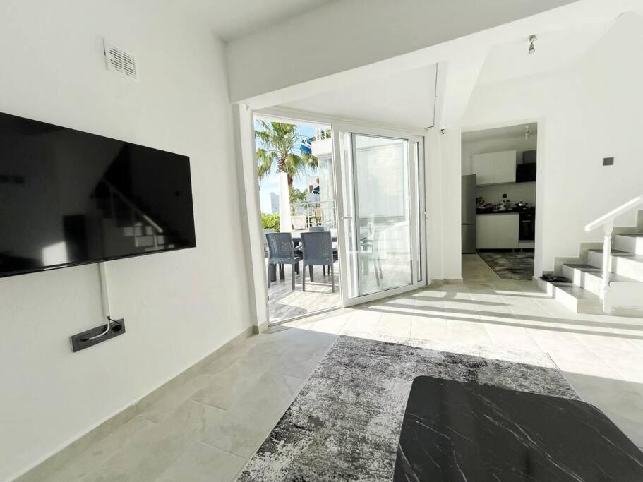 Gündoğan Koyu Havuzlu Site Villa *