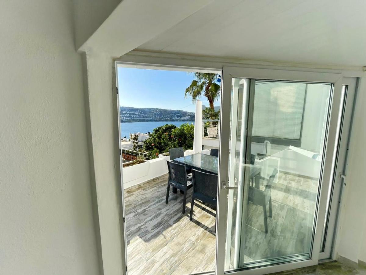 Gündoğan Koyu Havuzlu Site Bodrum